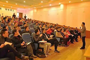  讓孩子在父愛溫潤下快樂成長 