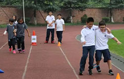  Field Day|成都國(guó)際學(xué)校聯(lián)盟體育比賽日——趣味運(yùn)動(dòng)，創(chuàng)意賽場(chǎng) 