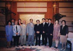 省、市領(lǐng)導(dǎo)、高新區(qū)領(lǐng)導(dǎo)接見美視集團與美國顧問團全體成員