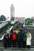上海世界外國語學(xué)校同行到我校參觀