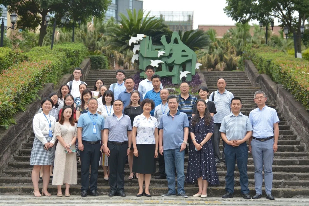 動態(tài) | 九寨溝教育主管部門一行來校交流訪問