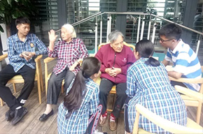  中學(xué)部|憶芳華，思敬老——五一志愿者活動 